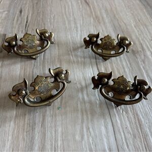 Antique Brass Drawer Pulls - Set of 4